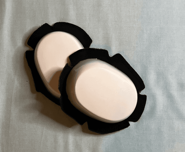 White knee sliders 
